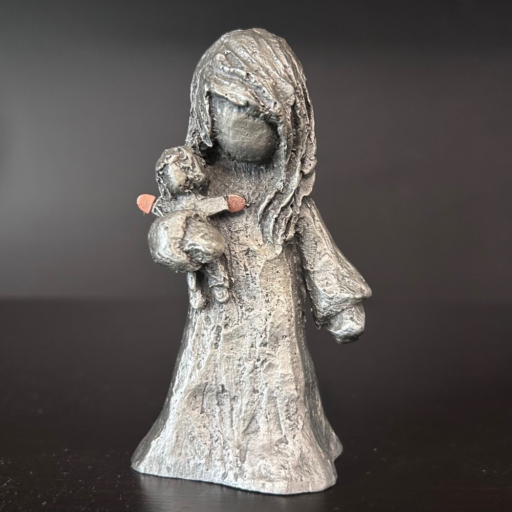 Hudson Pewter Walli Figurine Girl Holding Doll Vintage USA 006 Signed Statue